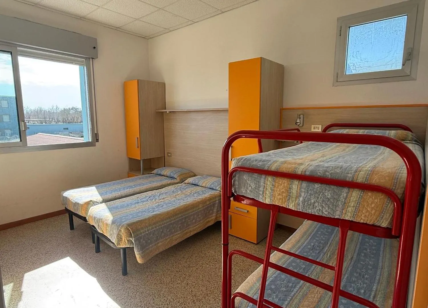 Casa Celeste Sul Mare Cesenatico Hostel