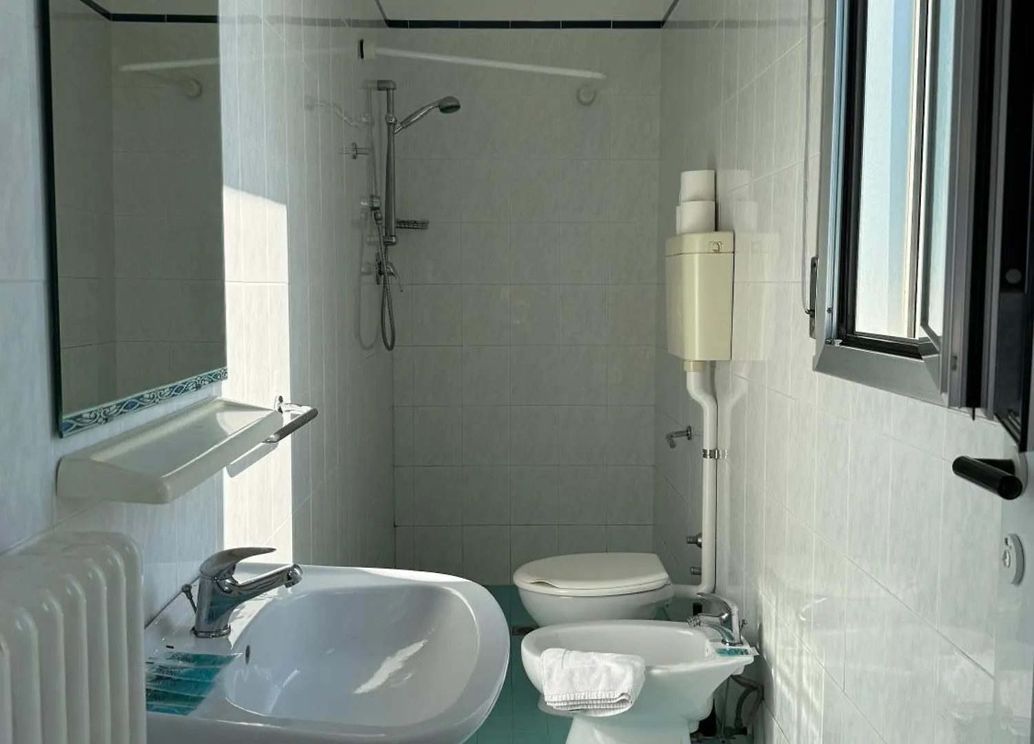 Rooms Casa Celeste Sul Mare 체제나티코 이탈리아