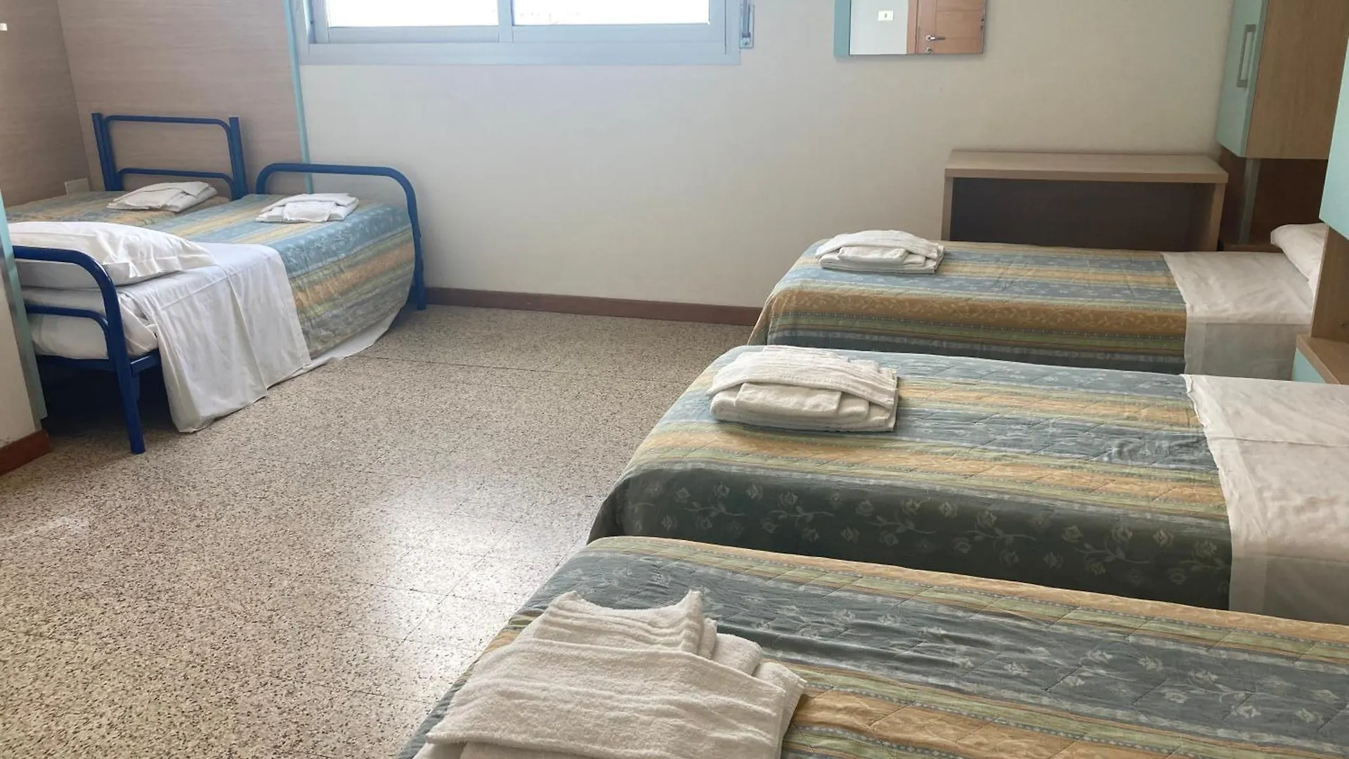 Rooms Casa Celeste Sul Mare 체제나티코 0*,  이탈리아