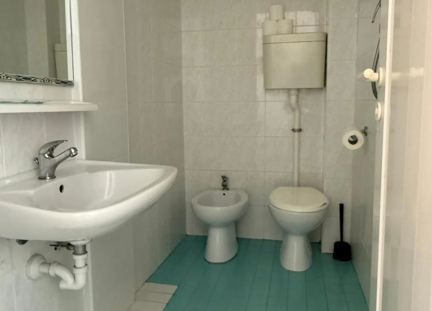 Rooms Casa Celeste Sul Mare 체제나티코 호스텔