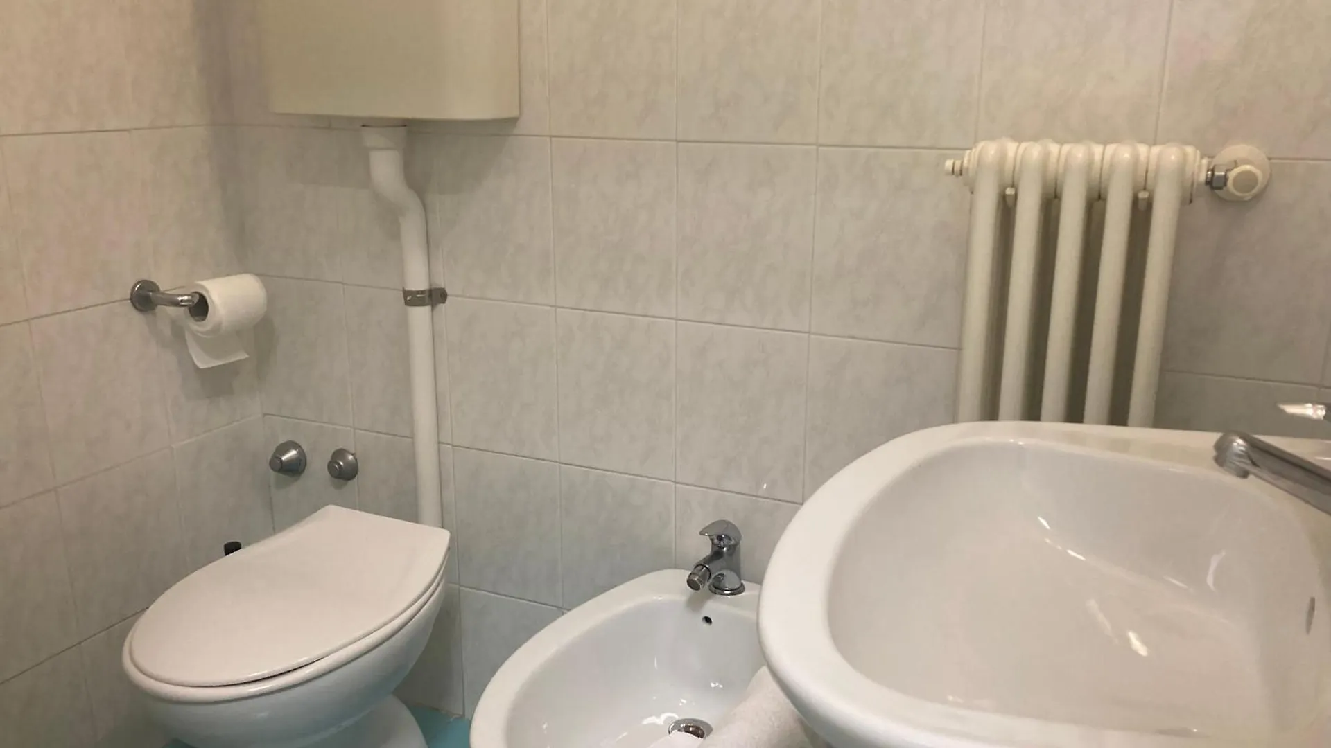 Rooms Casa Celeste Sul Mare 체제나티코 이탈리아